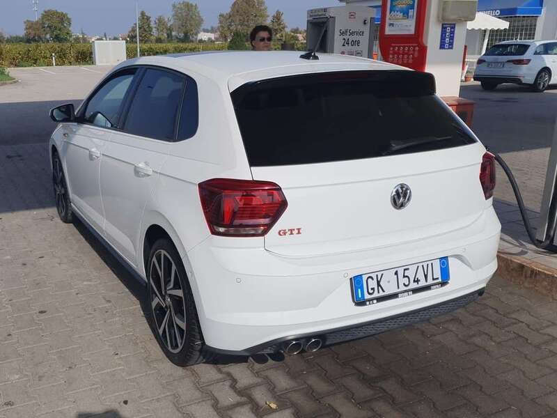 Usato 2020 VW Polo 2.0 Benzin 200 CV (26.000 €)