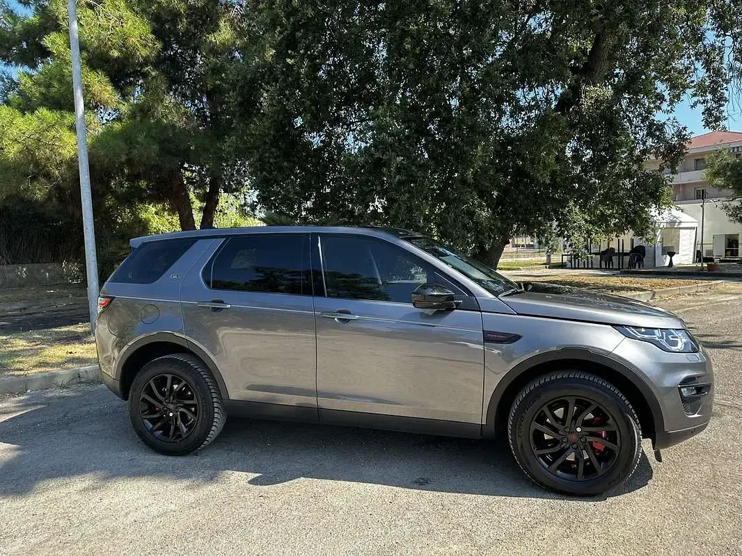 Usata Land Rover Discovery HSE Luxury 179 CV (131 kW) 2018 SUV