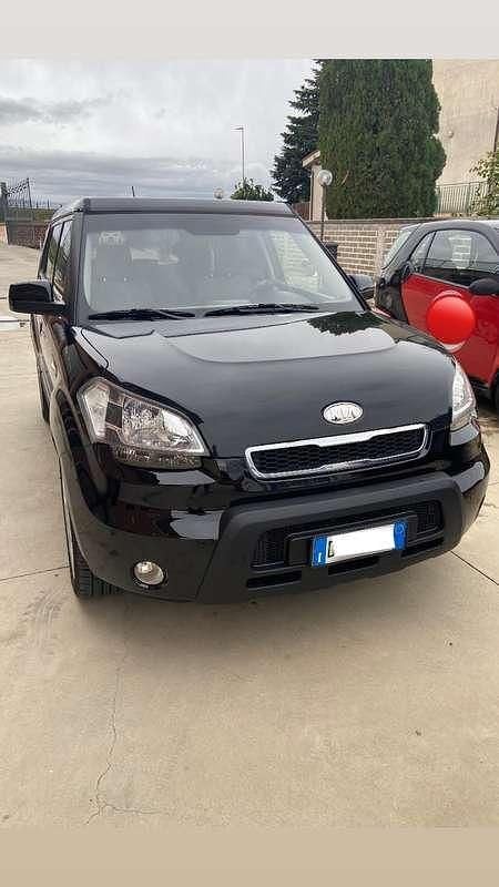 Usata Kia Soul Active 126 CV (92 kW) 2009 Nero SUV