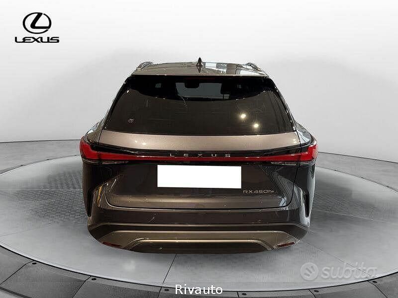 Usata Lexus RX450h Luxury Line 309 CV (227 kW) 2025 Grigio scuro SUV