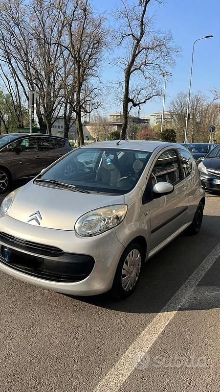 Usata Citroën C1 68 CV (50 kW) 2007 Grigio Utilitaria