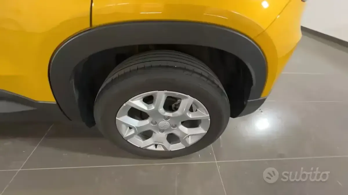 Usata Jeep Avenger Altitude 101 CV (74 kW) 2024 Giallo SUV