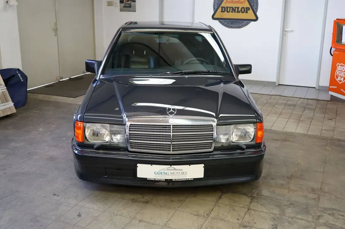 Usata Mercedes 190 195 CV (143 kW) 1992 Nero Berlina