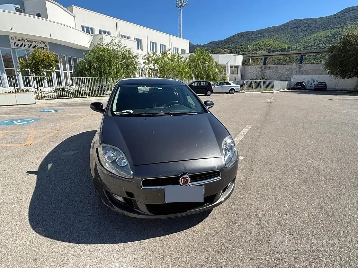 Usata Fiat Bravo 120 CV (88 kW) 2013 Utilitaria