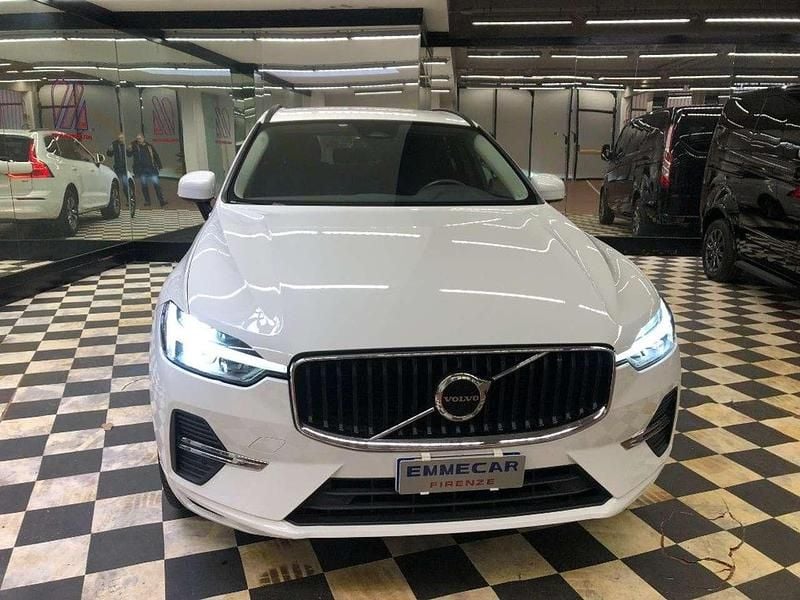 Usata Volvo XC60 Core 197 CV (144 kW) 2022 Bianco SUV
