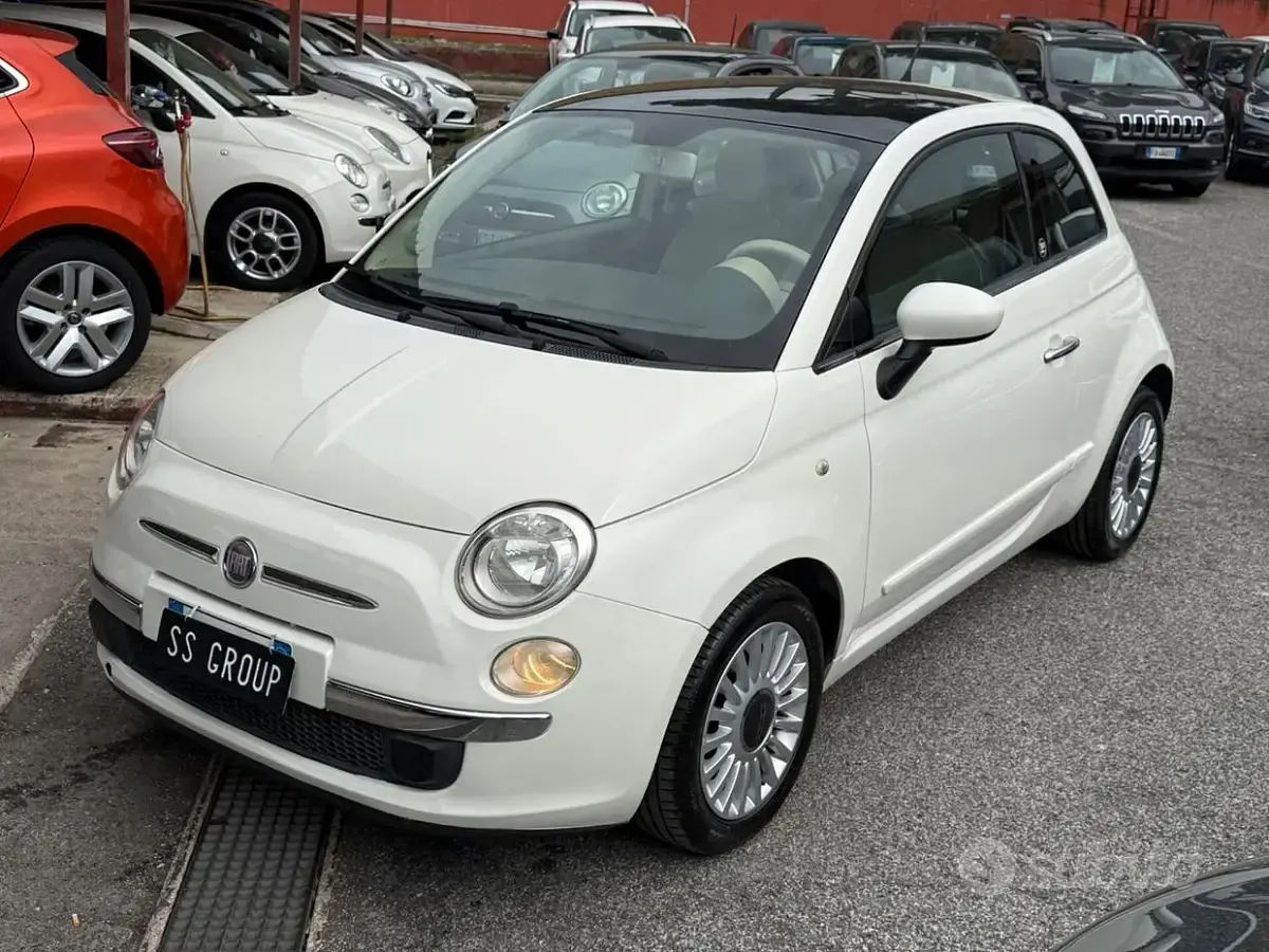 Usata Fiat 500 Lounge 69 CV (50 kW) 2011 Bianco Berlina