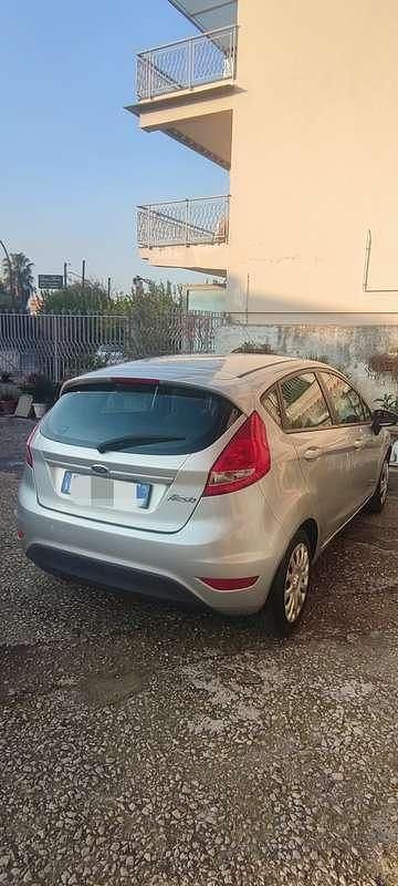 Usata Ford Fiesta 60 CV (44 kW) 2011 Utilitaria