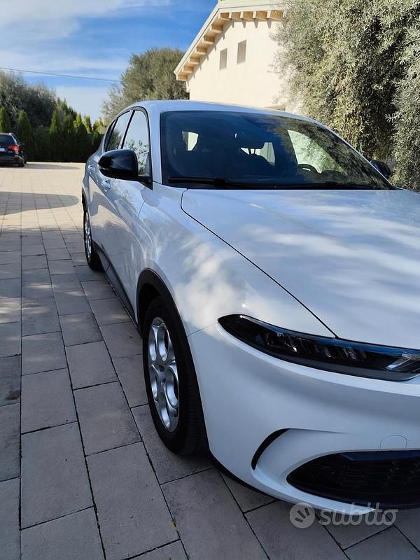 Usata Alfa Romeo Tonale 130 CV (95 kW) 2023 Bianco SUV