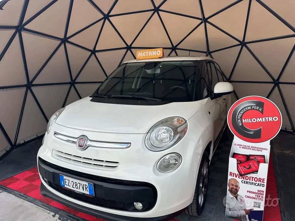 Usata Fiat 500L Living 80 CV (58 kW) 2015 Bianco Monovolume