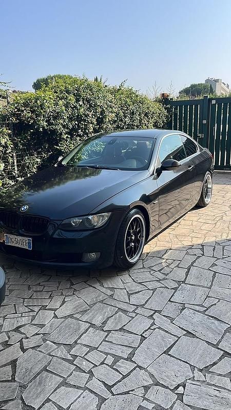 Usata BMW 330 231 CV (169 kW) 2007 Nero Coupé