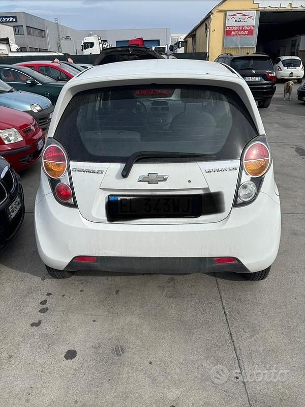 Usata Chevrolet Spark 68 CV (50 kW) 2010 Bianco Utilitaria