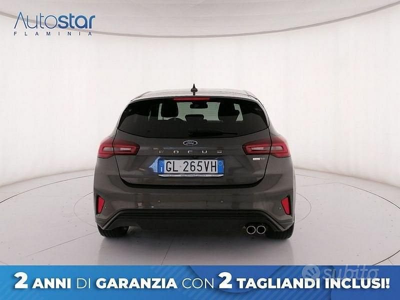 Usata Ford Focus ST-Line 125 CV (91 kW) 2022 Grigio Berlina