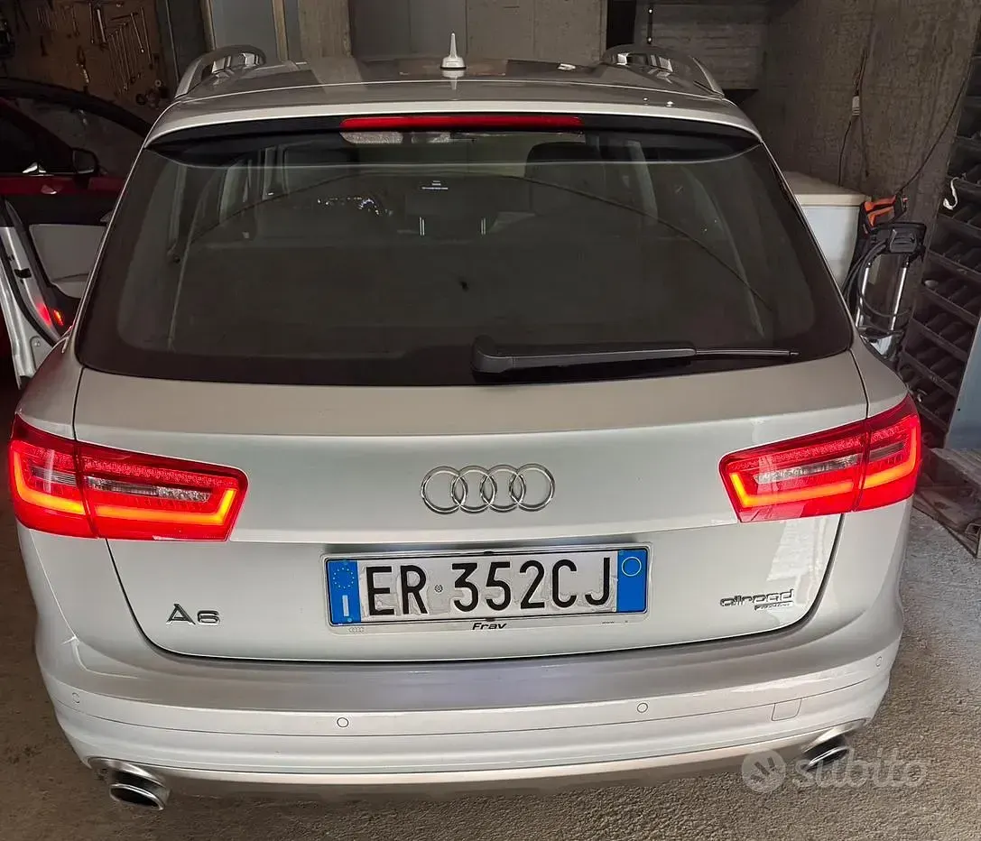 Usata Audi A6 245 CV (180 kW) 2013 Grigio Station wagon