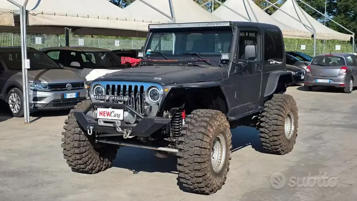 Usata Jeep Wrangler 177 CV (130 kW) 1997 Nero SUV