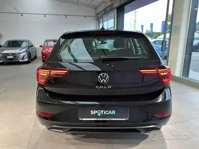 Usata VW Polo Style 95 CV (69 kW) 2025 Nero Utilitaria