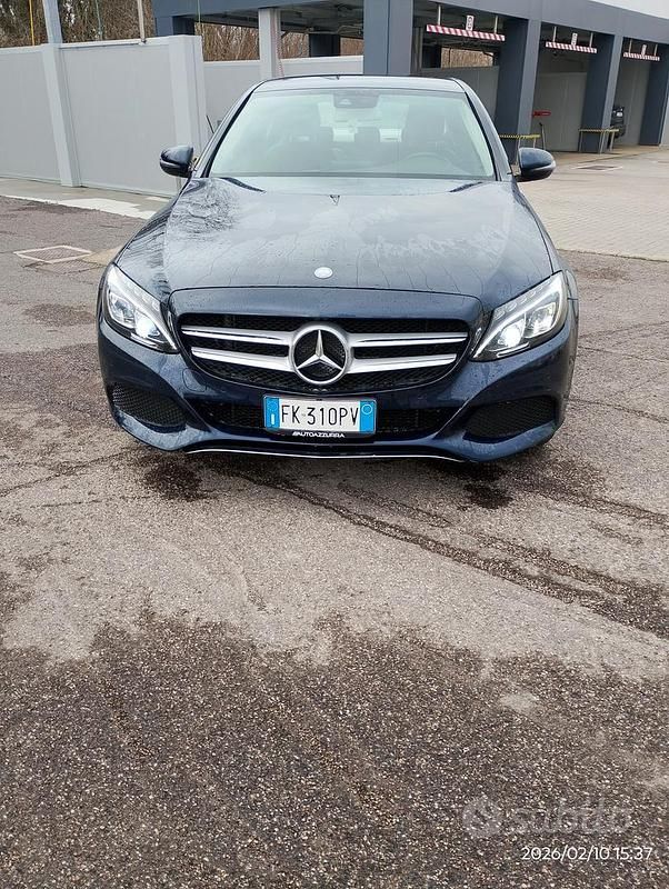 Usata Mercedes C200 2017 Blu Berlina