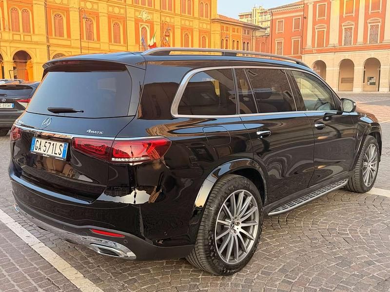 Usata Mercedes GLS400 330 CV (242 kW) 2020 Schwarz  unilack SUV