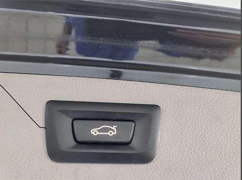 Usata BMW 318 Sport Line 143 CV (105 kW) 2015 Station wagon