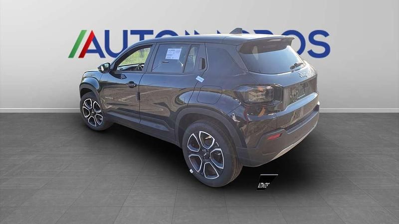 Nuova Jeep Avenger Summit 101 CV (74 kW) 2026 Volcano SUV