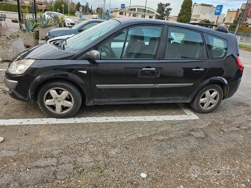 Usata Renault Grand Scénic II 2007 Monovolume