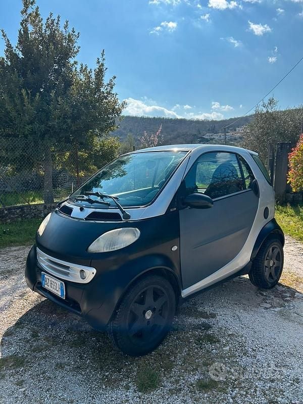 Usata Smart ForTwo Coupé 2002 Nero Coupé