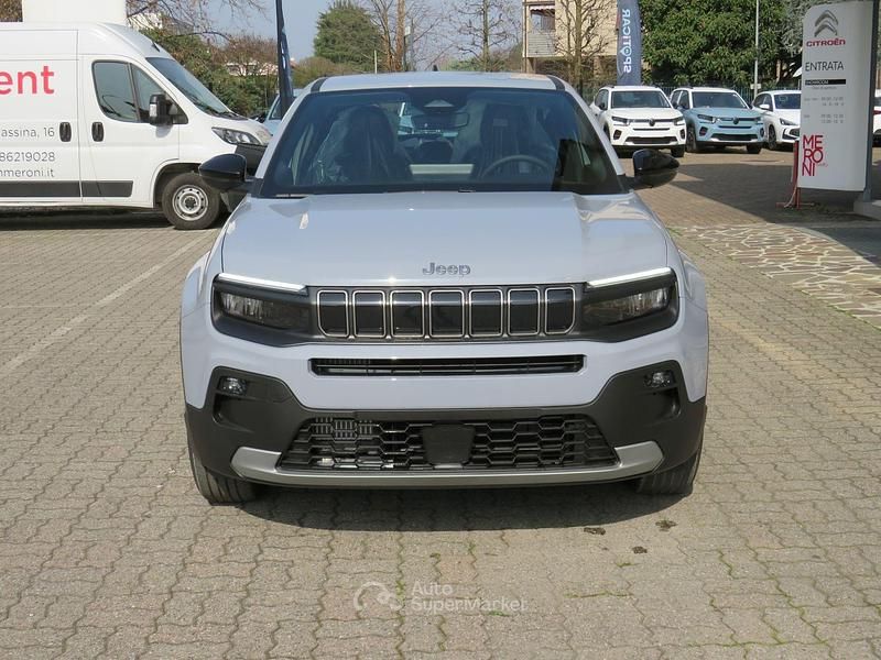 Nuova Jeep Avenger Altitude 110 CV (80 kW) 2026 Grigio SUV