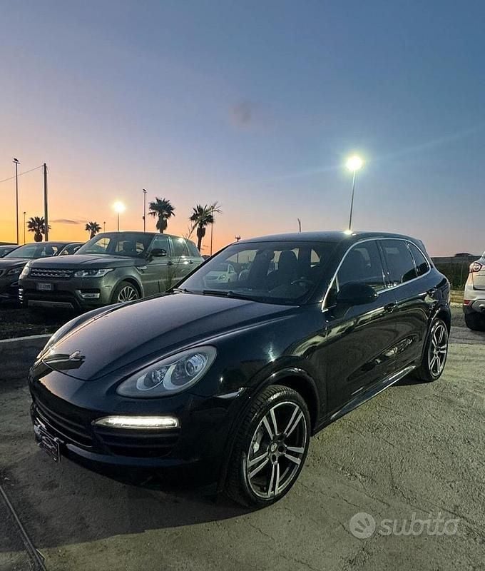 Usata Porsche Cayenne 244 CV (179 kW) 2013 Nero SUV
