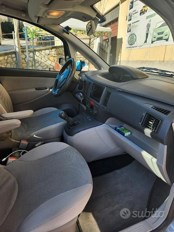 Usata Fiat Idea Emotion 101 CV (74 kW) 2005 Grigio Monovolume