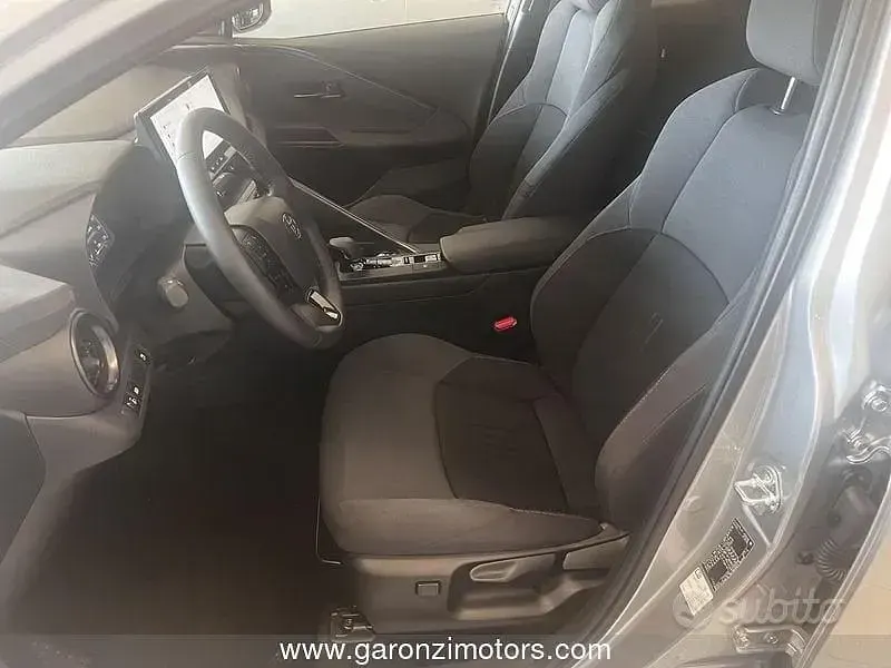 Usata Toyota C-HR Trend 98 CV (72 kW) 2025 Grigio SUV