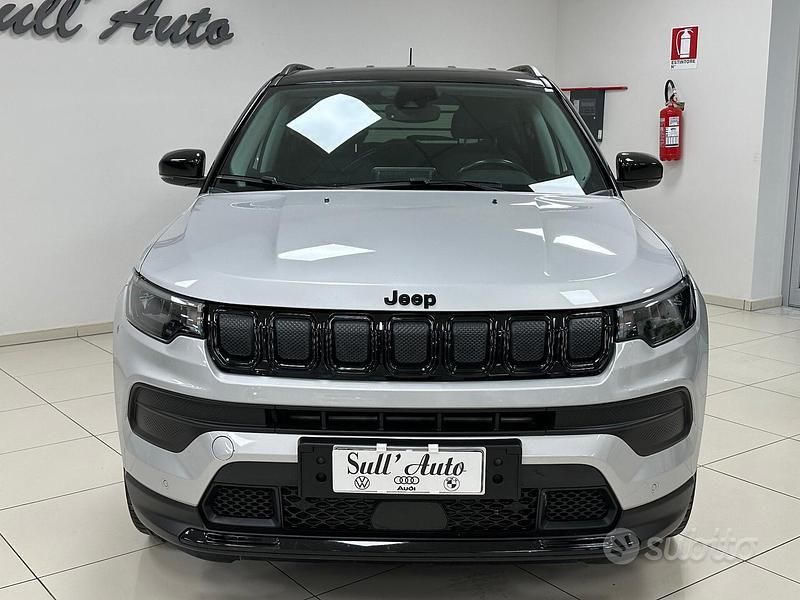 Usata Jeep Compass Night Eagle 131 CV (96 kW) 2022 Grigio SUV