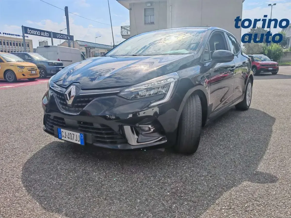 Usata Renault Clio V Equilibre 101 CV (74 kW) 2022 Nero Berlina