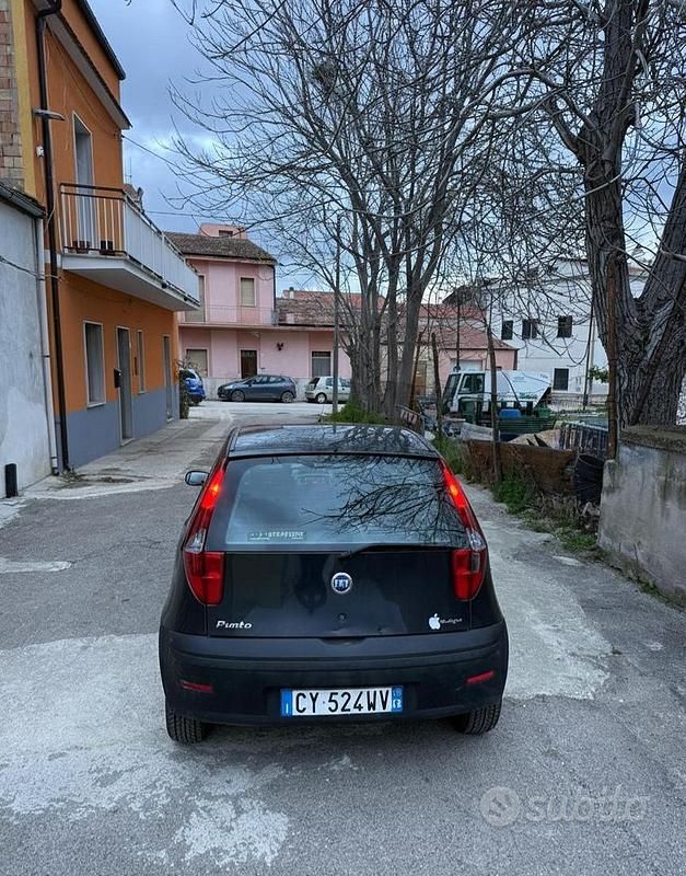 Usata Fiat Punto 2005 Nero Utilitaria