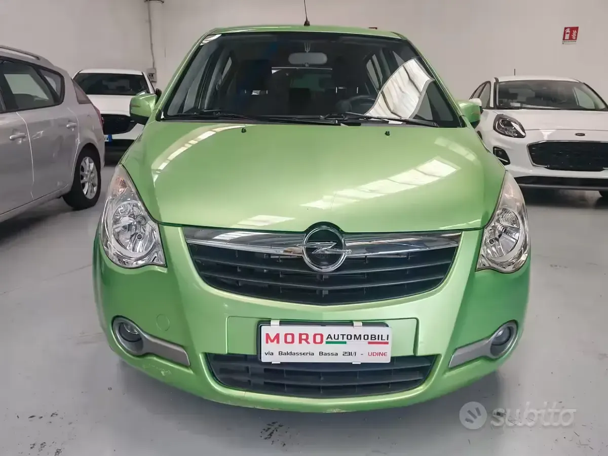 Usata Opel Agila Enjoy 86 CV (63 kW) 2008 Verde Utilitaria