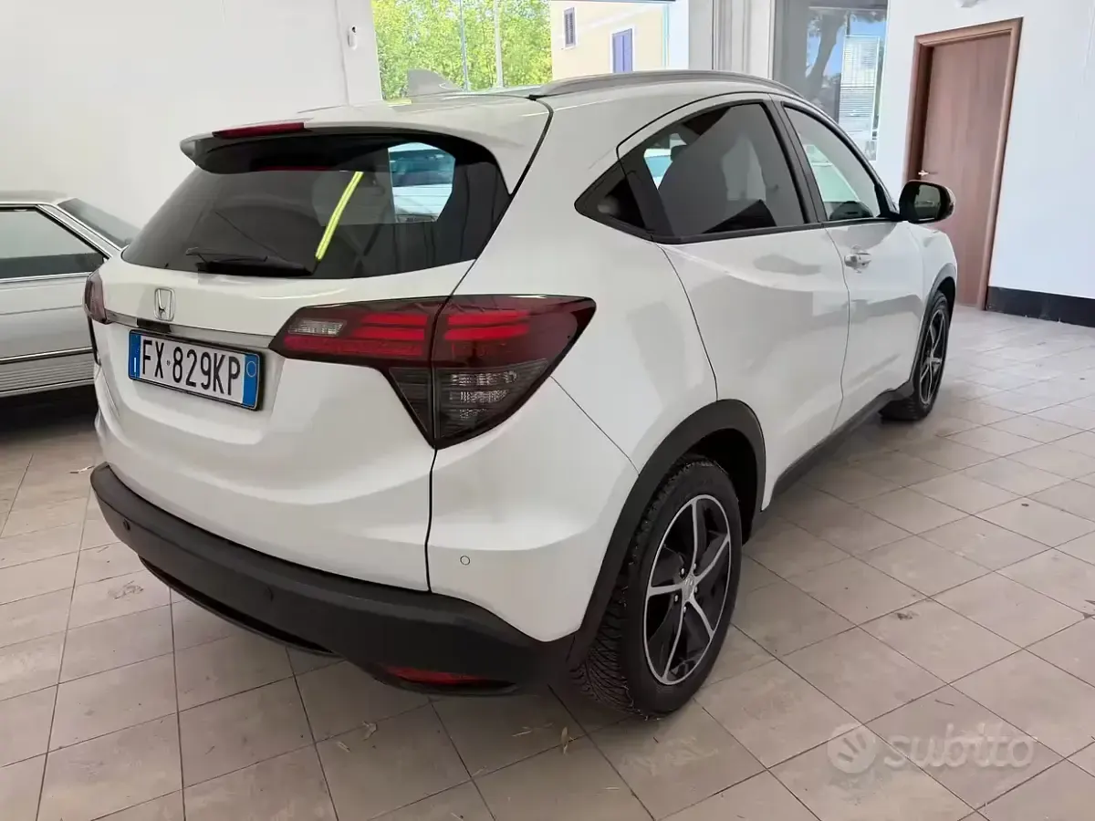 Usata Honda HR-V Executive 120 CV (88 kW) 2019 Bianco SUV