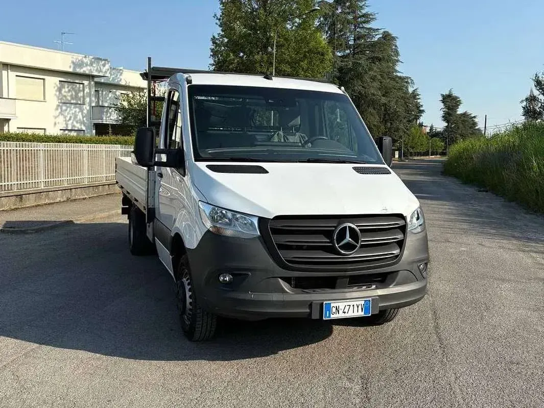 Usata Mercedes Sprinter 150 CV (110 kW) 2023 Bianco Furgone