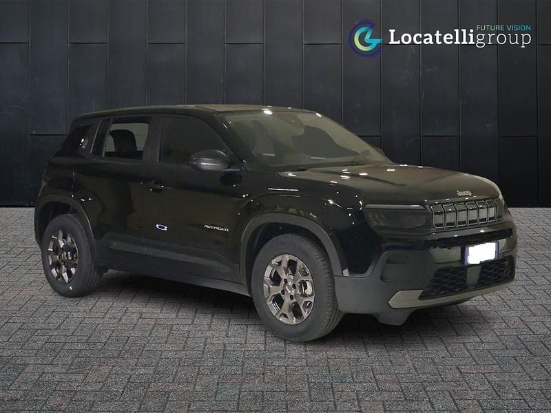 Nuova Jeep Avenger Longitude 101 CV (74 kW) 2025 Nero SUV