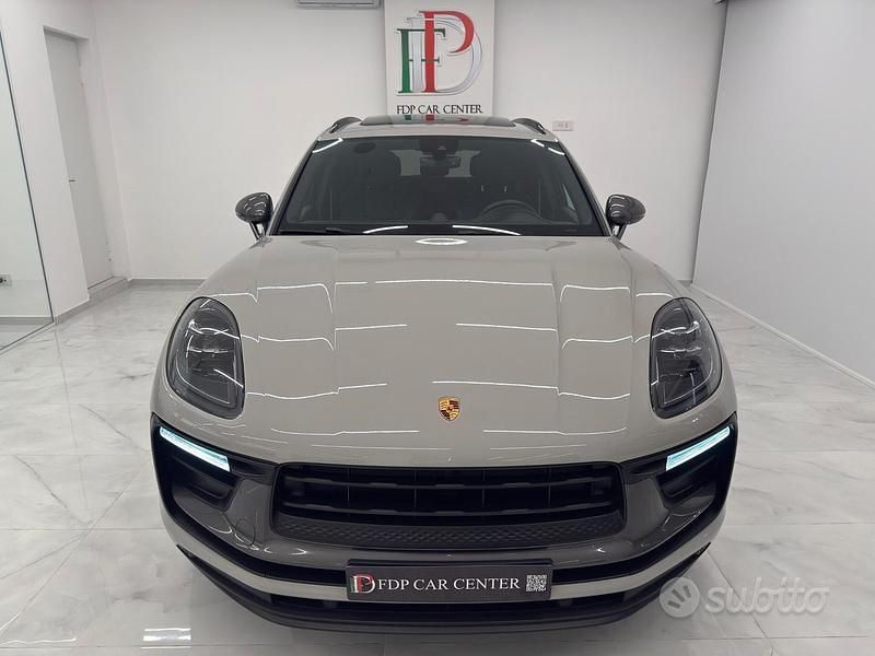 Usata Porsche Macan 265 CV (194 kW) 2024 Grigio SUV
