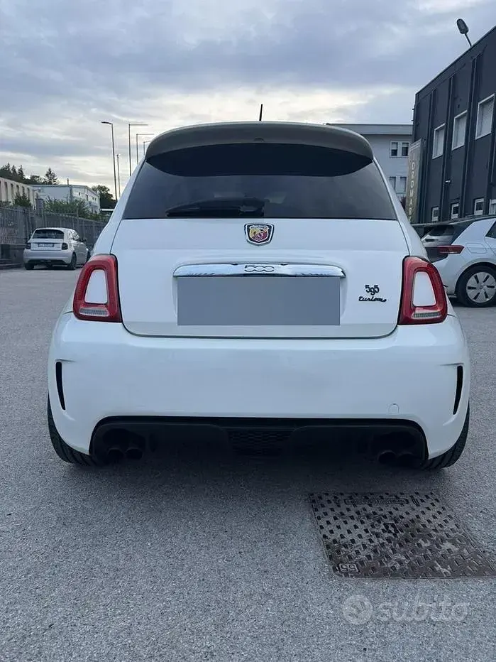 Usata Fiat 500 Abarth 135 CV (99 kW) 2009 Bianco Cabrio