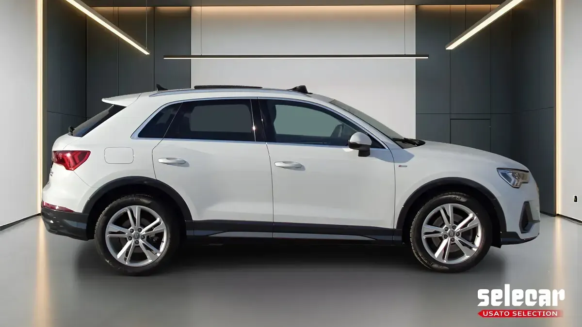 Usata Audi Q3 S-Line 190 CV (139 kW) 2018 Bianco ghiaccio SUV