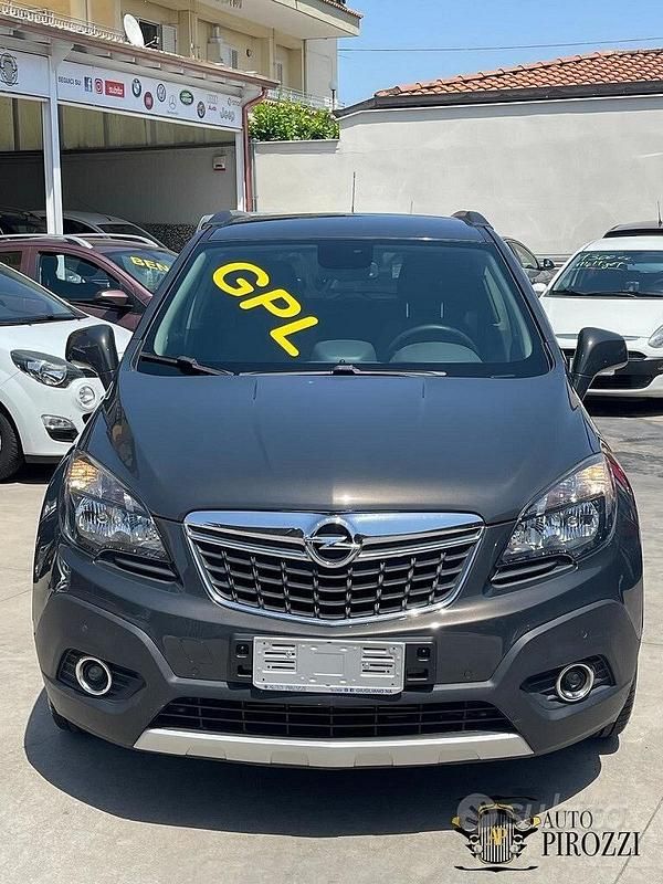 Usata Opel Mokka 140 CV (102 kW) 2017 Grigio SUV