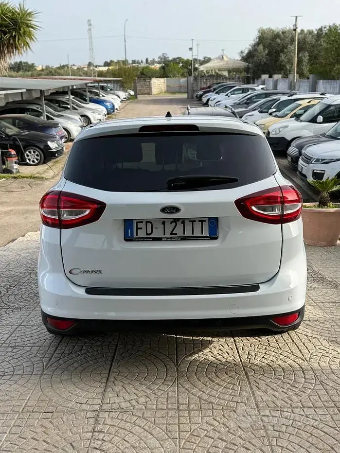 Usata Ford C-MAX Titanium 120 CV (88 kW) 2016 Bianco Monovolume