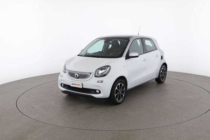 Bianco Usata 2016 Smart ForFour Passion Tre volumi | 11.099 € (Buon prezzo) - Immagine 1/4