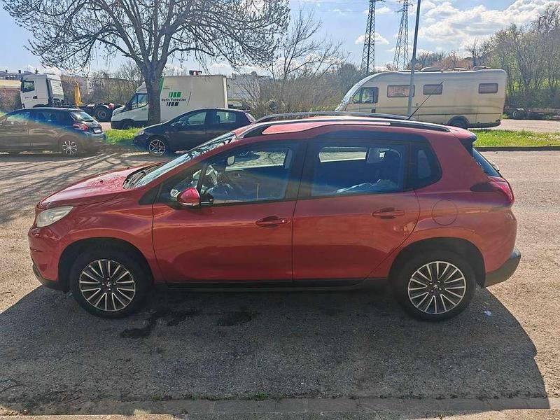 Usata Peugeot 2008 Active 99 CV (72 kW) 2016 SUV