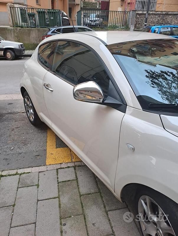 Usado Alfa Romeo MiTo Distinctive 95 CV (69 kW) 2010 Utilitario
