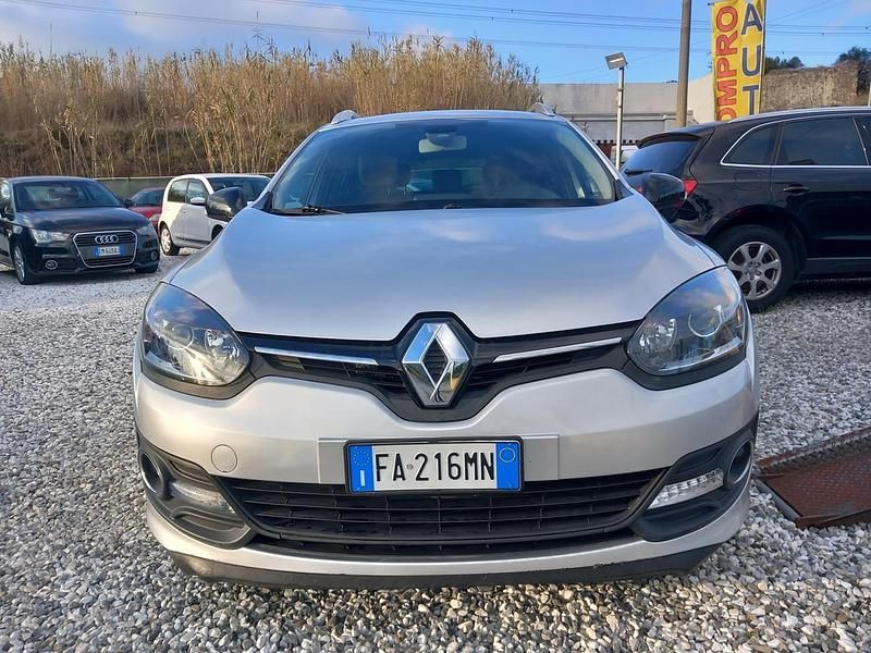 Usata Renault Mégane GrandTour 110 CV (80 kW) 2015 Argento Station wagon