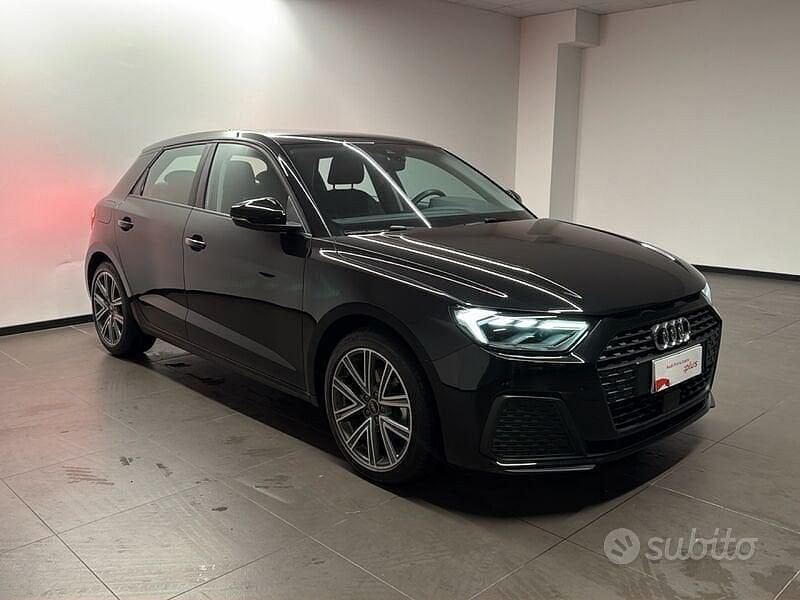 Occasion Audi A1 Sportback Business 116 ch (85 kW) 2025 Noir Citadine