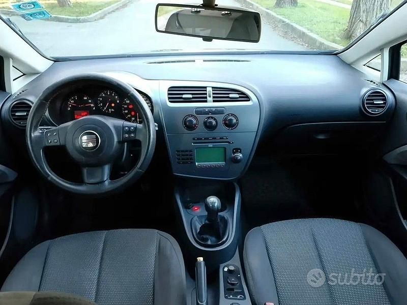 Usata Seat Leon FR 170 CV (125 kW) 2009 Nero Berlina
