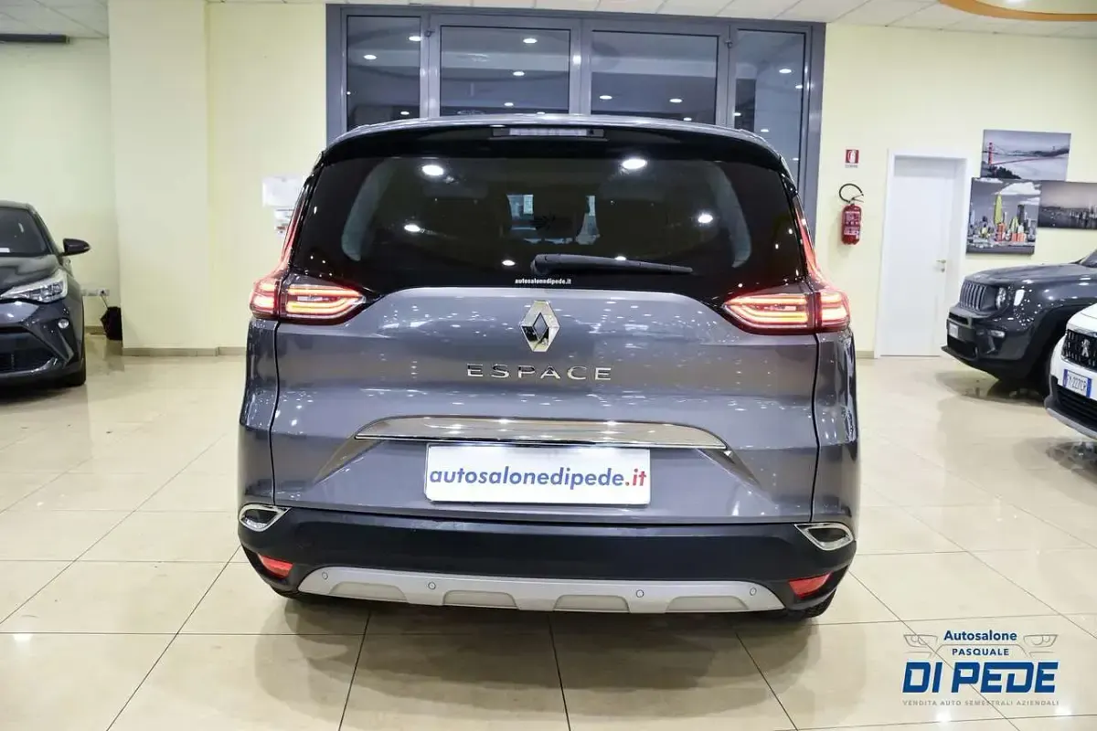 Usata Renault Espace Intens 160 CV (117 kW) 2019 Grigio Monovolume