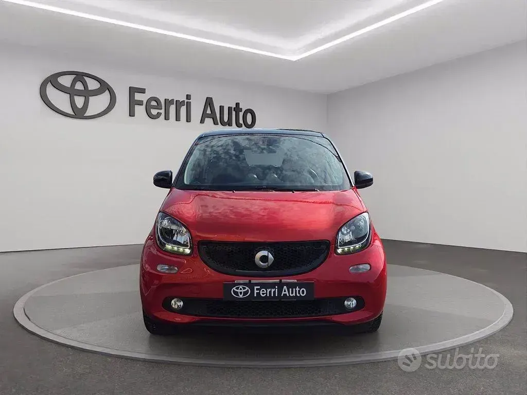 Usata Smart ForFour Passion 71 CV (52 kW) 2016 Rosso Utilitaria