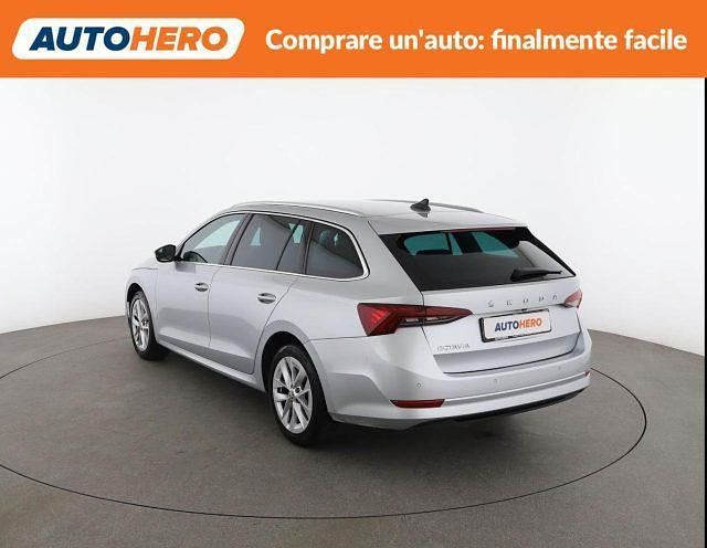 Usata Skoda Octavia Style 150 CV (110 kW) 2021 Argento Station wagon